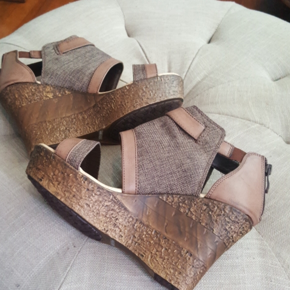 Shoes - Picture 3 of 3